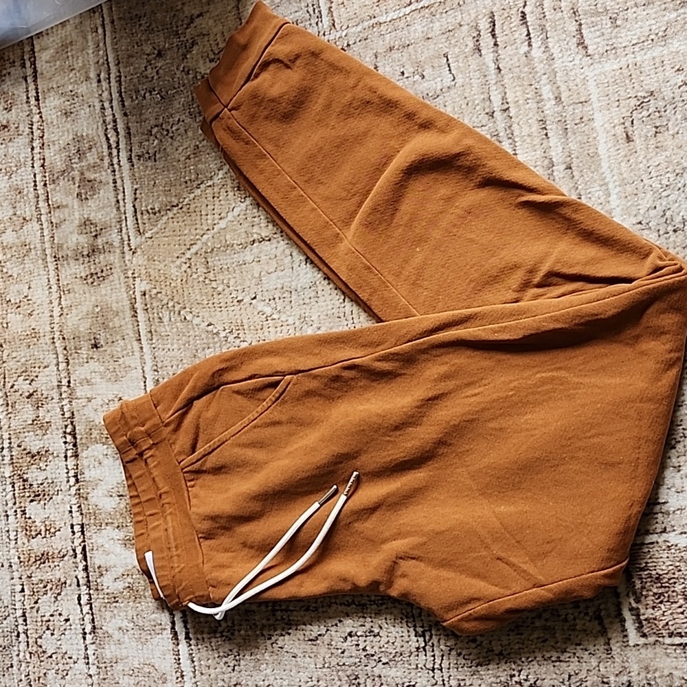 Mate the Label Organic Terry Joggers Size Small in Amber
